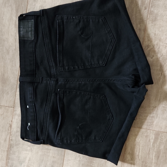 American Eagle Cut Off Shorts - Picture 4 of 4